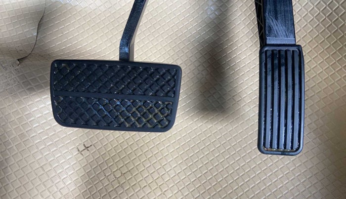 2021 Honda Amaze 1.2L I-VTEC VX CVT, Petrol, Automatic, 13,500 km, Pedals