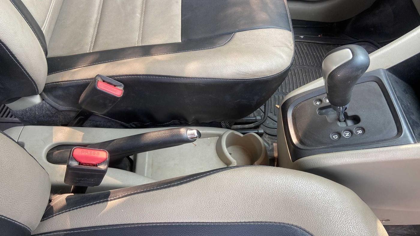 2015 Maruti Celerio VXI AMT, Petrol, Automatic, 38,781 km, Gear Lever