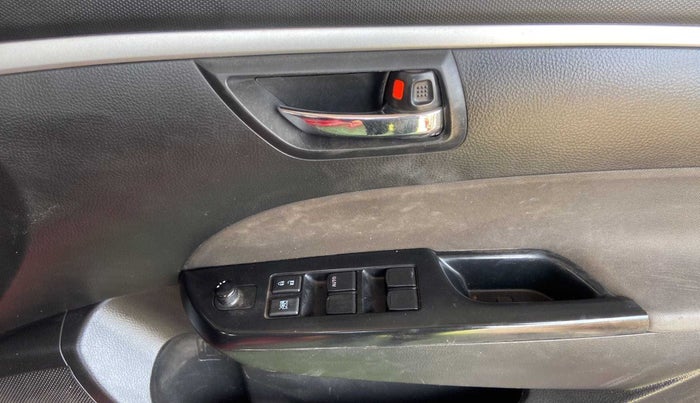 2014 Maruti Swift VDI, Diesel, Manual, 82,386 km, Driver Side Door Panels Control