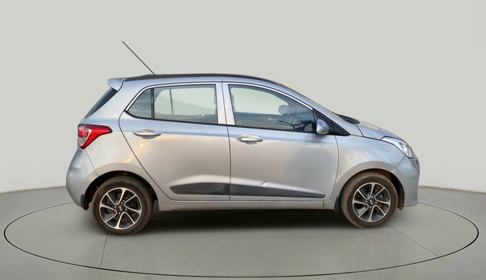 2018 Hyundai Grand i10 SPORTZ AT 1.2 KAPPA VTVT, Petrol, Automatic, 45,828 km, Right Side View