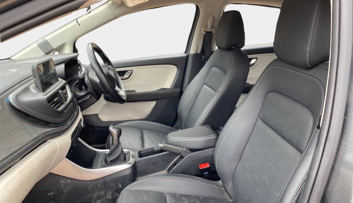 2022 Tata ALTROZ XZ PLUS PETROL, Petrol, Manual, 19,179 km, Right Side Front Door Cabin