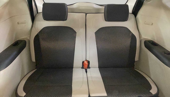2019 Renault TRIBER RXZ, Petrol, Manual, 33,436 km, Third Seat Row ( optional )