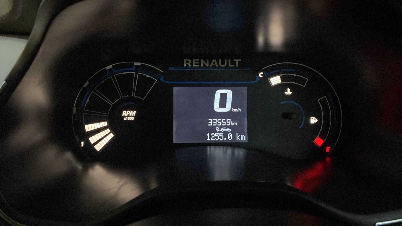 2019 Renault TRIBER RXZ, Petrol, Manual, 33,436 km, Odometer Image