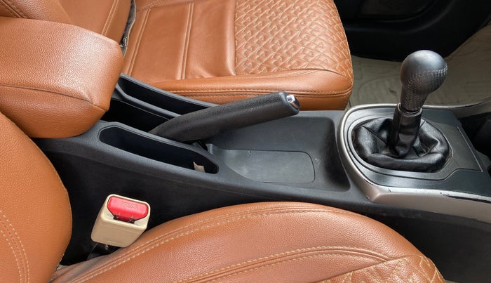 2017 Honda City 1.5L I-DTEC V, Diesel, Manual, 78,680 km, Gear Lever