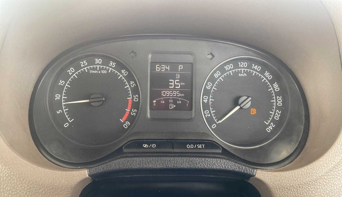 2016 Skoda Rapid AMBITION 1.5 TDI AT, Diesel, Automatic, 1,09,576 km, Odometer Image
