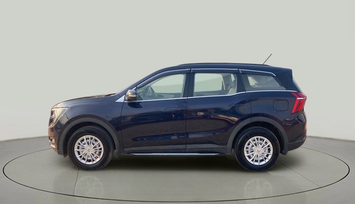 2022 Mahindra XUV700 MX P MT 5 STR, Petrol, Manual, 9,290 km, Left Side