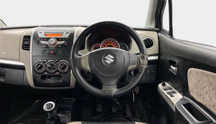 2016 Maruti Wagon R 1.0 VXI, Petrol, Manual, 57,902 km, Steering Wheel Close Up