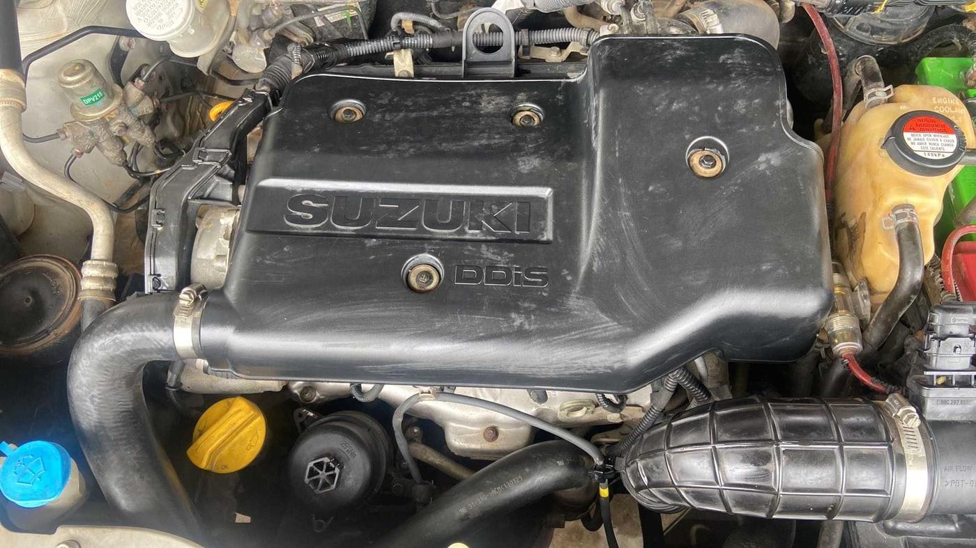 2013 Maruti Swift Dzire VDI, Diesel, Manual, 1,14,303 km, Open Bonet