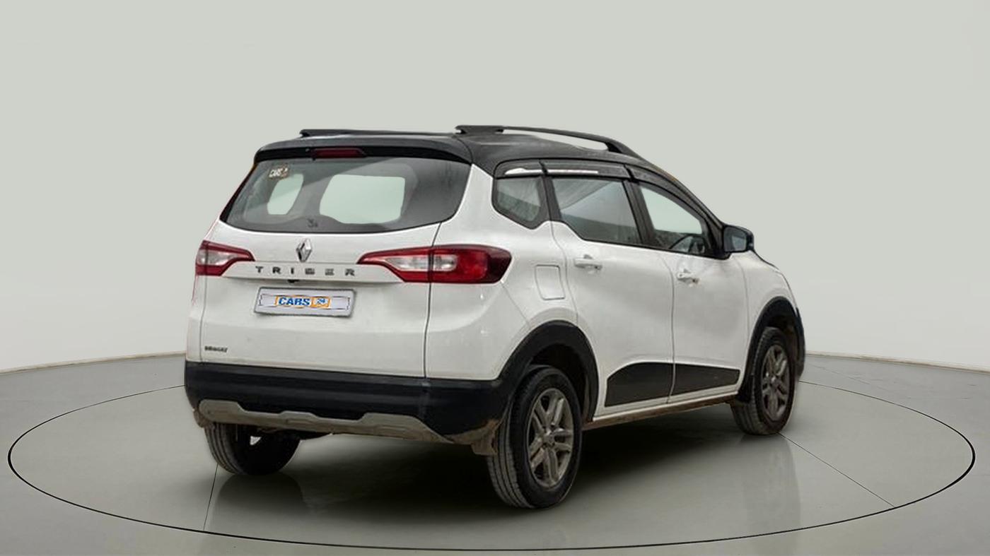 2022 Renault TRIBER RXZ, Petrol, Manual, 30,508 km, Right Back Diagonal
