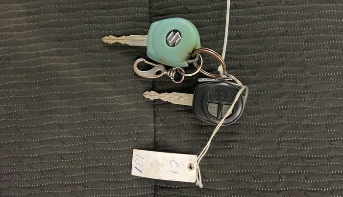 2017 Maruti Baleno DELTA PETROL 1.2, Petrol, Manual, 29,828 km, Key Close Up