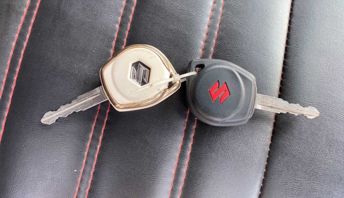 2021 Maruti Baleno DELTA PETROL 1.2, Petrol, Manual, 39,880 km, Key Close Up