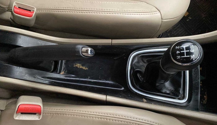 2017 Maruti Ciaz ALPHA 1.4 PETROL, Petrol, Manual, 73,672 km, Gear Lever