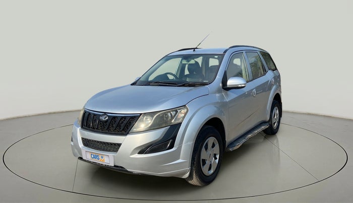 2015 Mahindra XUV500 W4, Diesel, Manual, 79,234 km, Left Front Diagonal