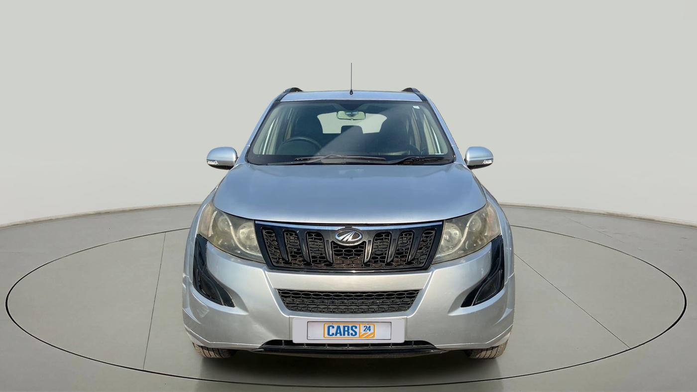 2015 Mahindra XUV500 W4, Diesel, Manual, 79,234 km, Front