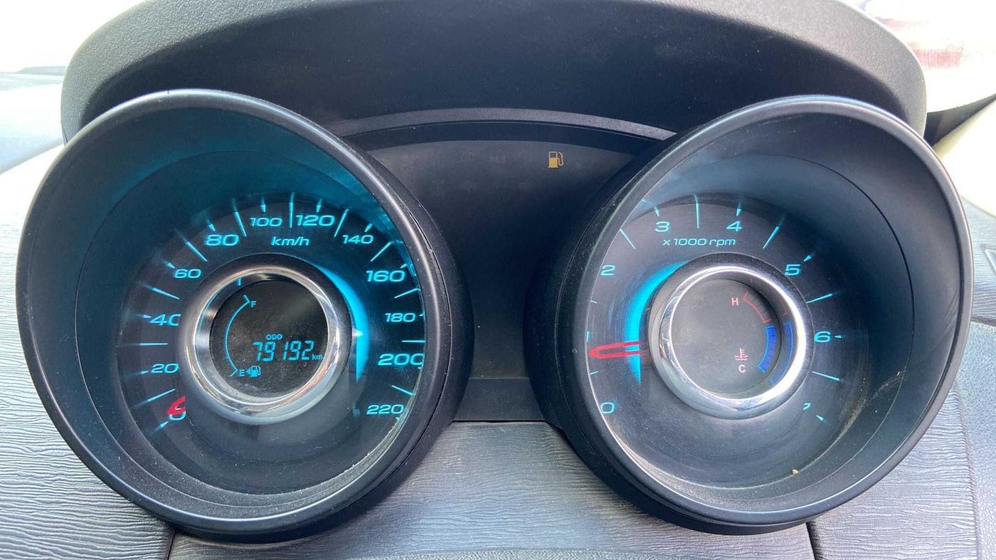 2015 Mahindra XUV500 W4, Diesel, Manual, 79,234 km, Odometer Image