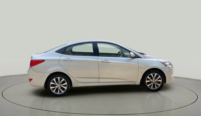 2017 Hyundai Verna 1.6 VTVT SX, Petrol, Manual, 33,662 km, Right Side View