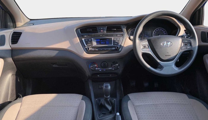 2016 Hyundai Elite i20 MAGNA 1.2, Petrol, Manual, 65,656 km, Dashboard