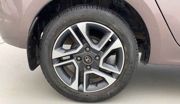 2017 Tata TIGOR XZ PETROL, Petrol, Manual, 60,142 km, Right Rear Wheel
