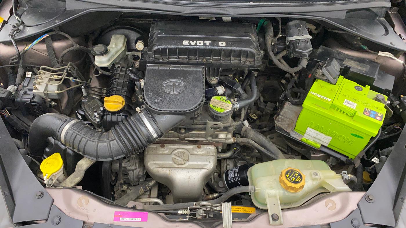 2017 Tata TIGOR XZ PETROL, Petrol, Manual, 60,142 km, Open Bonet