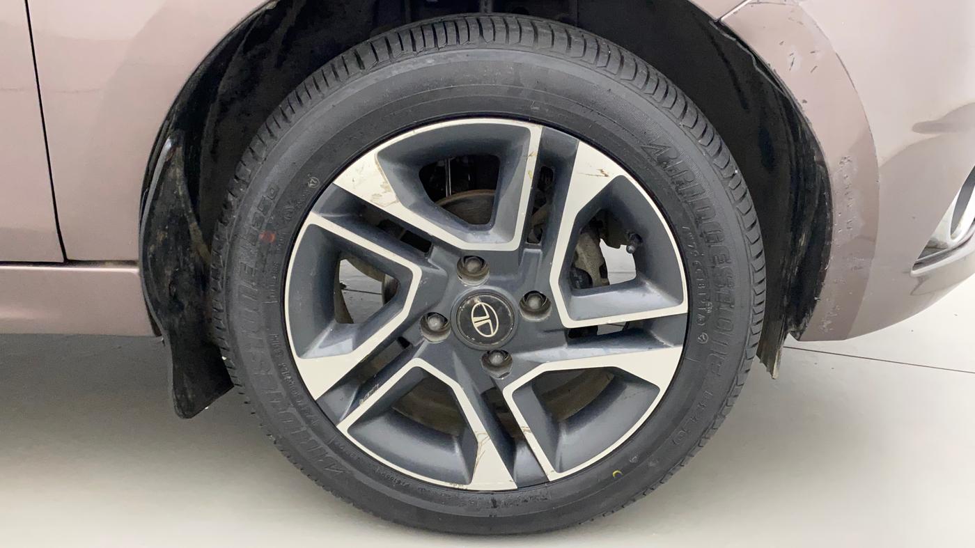 2017 Tata TIGOR XZ PETROL, Petrol, Manual, 60,142 km, Right Front Wheel