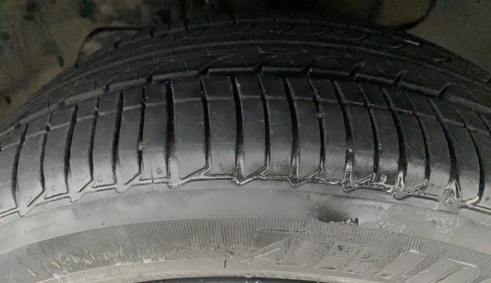 2017 Tata TIGOR XZ PETROL, Petrol, Manual, 60,142 km, Left Front Tyre Tread
