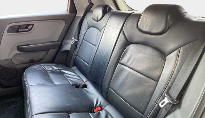 2020 Tata ALTROZ XT PETROL, Petrol, Manual, 57,353 km, Right Side Rear Door Cabin