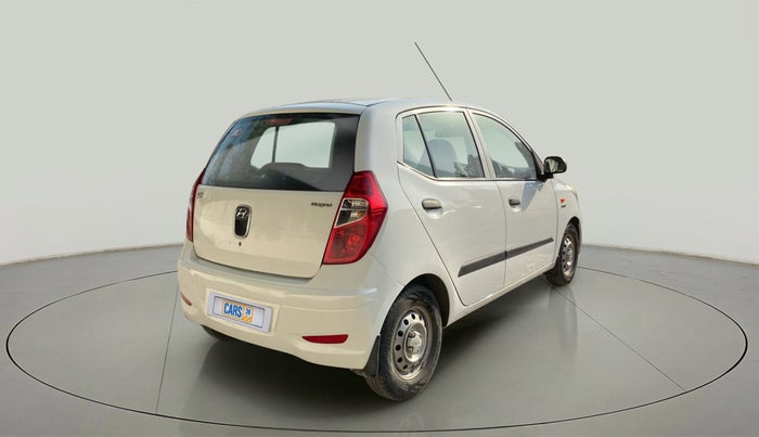 2016 Hyundai i10 MAGNA 1.1, CNG, Manual, 1,14,305 km, Right Back Diagonal