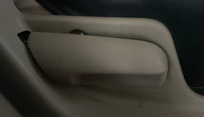 2013 Maruti Swift Dzire VDI, Diesel, Manual, 90,841 km, Driver Side Adjustment Panel
