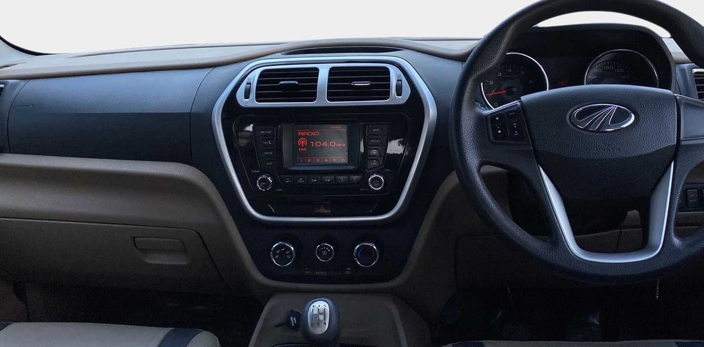2016 Mahindra TUV300 T8, Diesel, Manual, 74,153 km, Air Conditioner