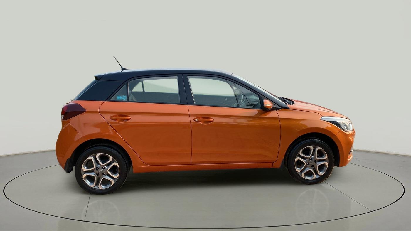 2018 Hyundai Elite i20 ASTA 1.2 DUAL TONE, Petrol, Manual, 40,288 km, Right Side View