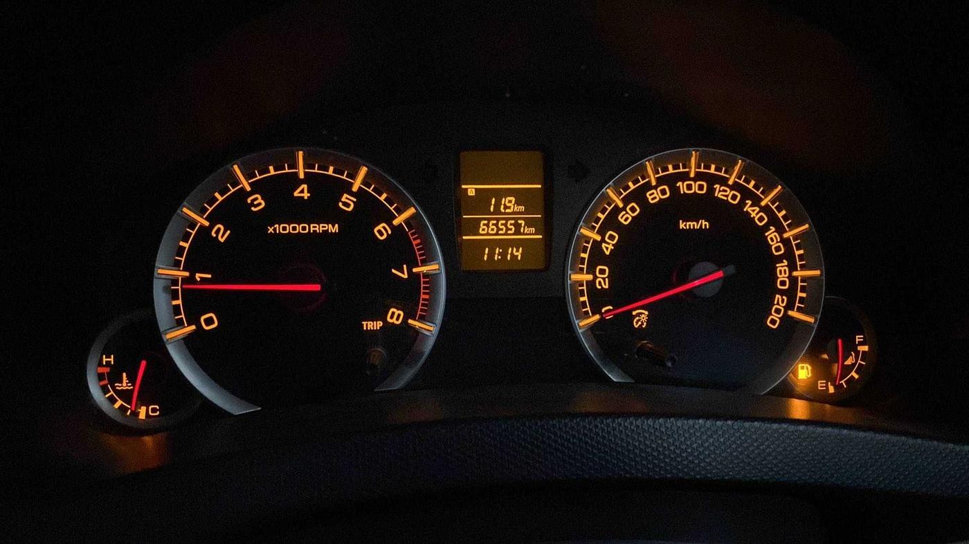 2016 Maruti Swift VXI, Petrol, Manual, 66,545 km, Odometer Image