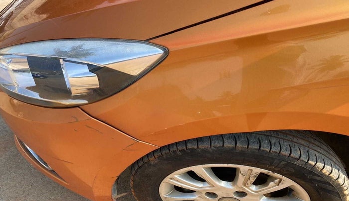 2016 Tata Tiago XZ PETROL, Petrol, Manual, 39,182 km, Front bumper - Minor scratches