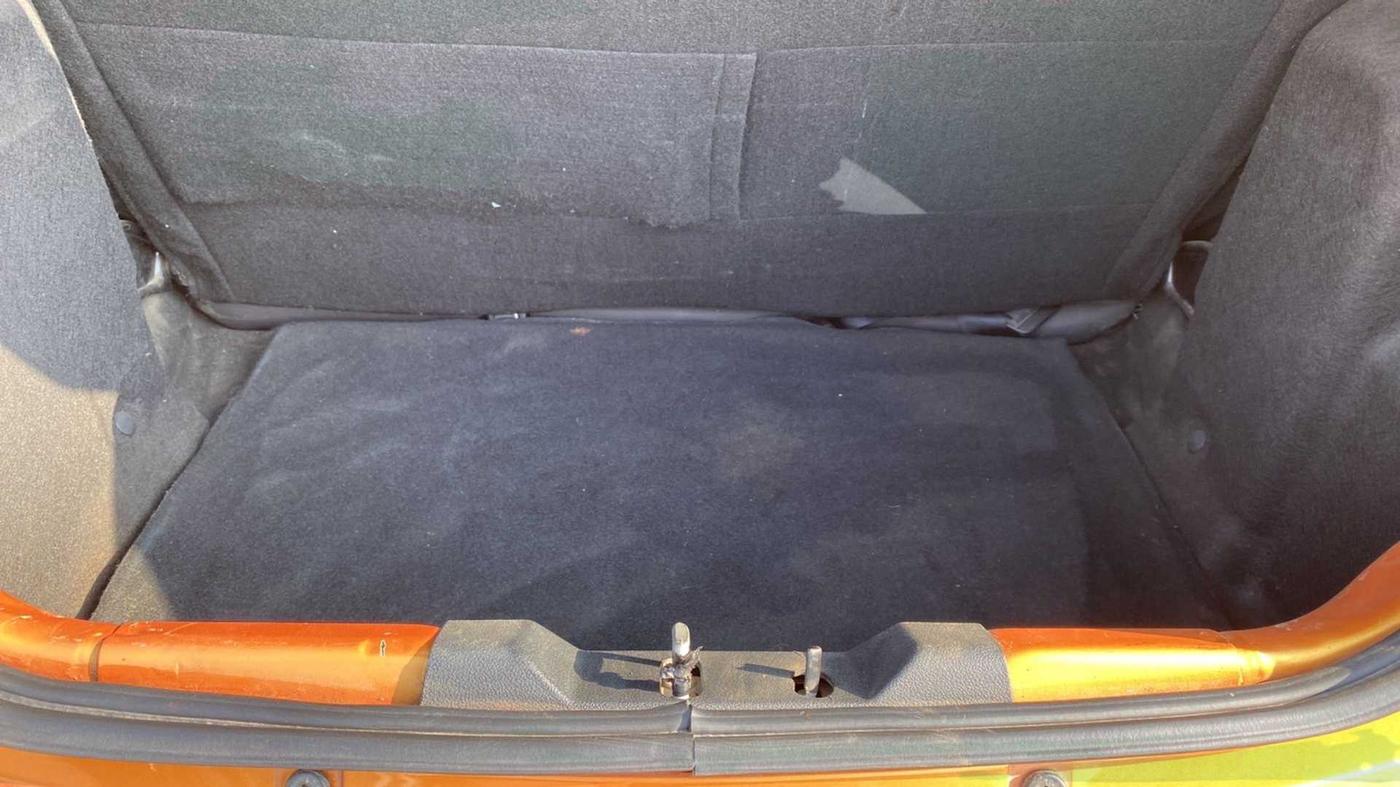 2016 Tata Tiago XZ PETROL, Petrol, Manual, 39,182 km, Boot Inside