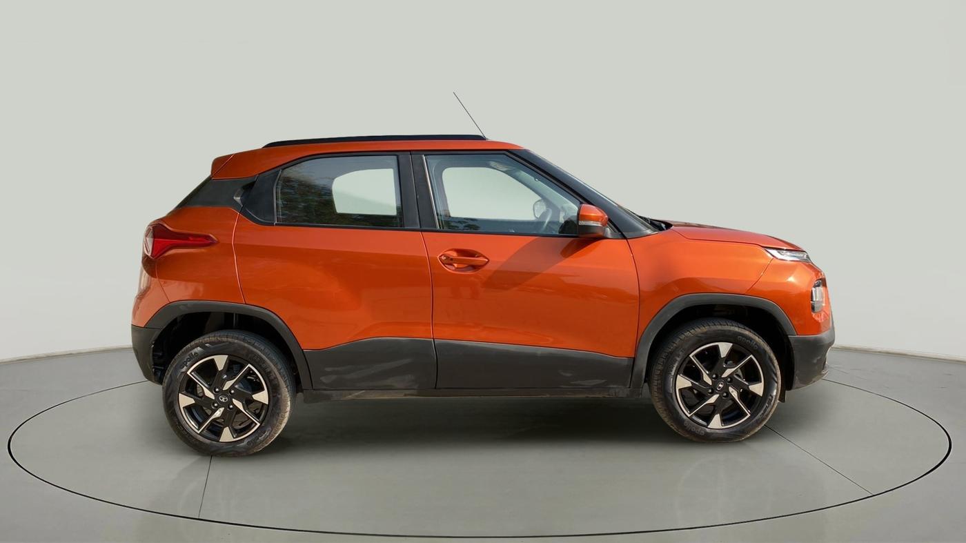 2023 Tata PUNCH CREATIVE  MT, Petrol, Manual, 4,148 km, Right Side View