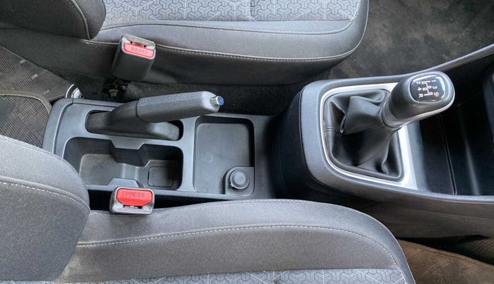 2023 Tata PUNCH CREATIVE  MT, Petrol, Manual, 4,148 km, Gear Lever