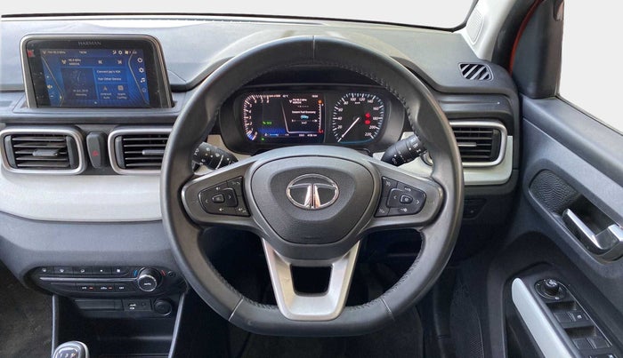 2023 Tata PUNCH CREATIVE  MT, Petrol, Manual, 4,148 km, Steering Wheel Close Up
