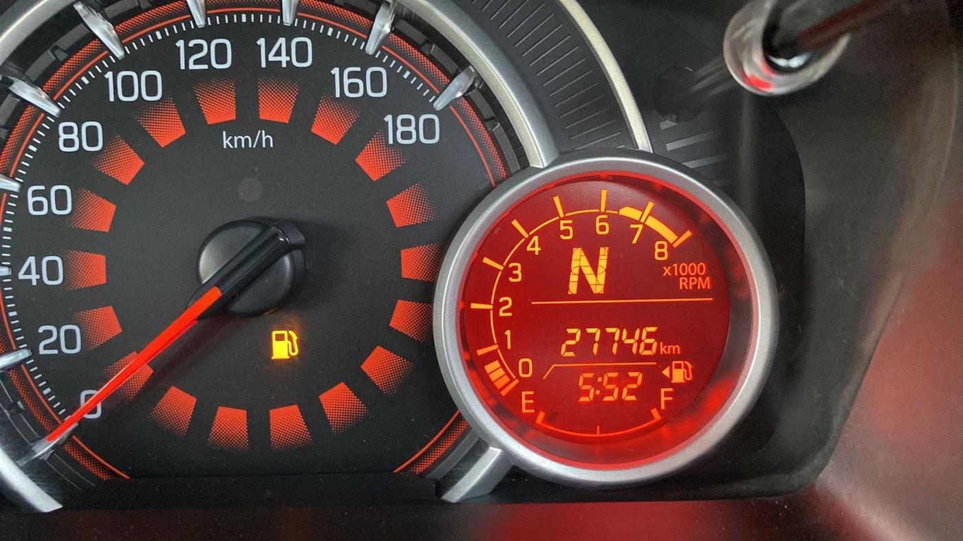 2019 Maruti New Wagon-R VXI 1.2 AMT, Petrol, Automatic, 27,812 km, Odometer Image