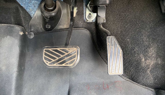 2019 Maruti New Wagon-R VXI 1.2 AMT, Petrol, Automatic, 27,812 km, Pedals