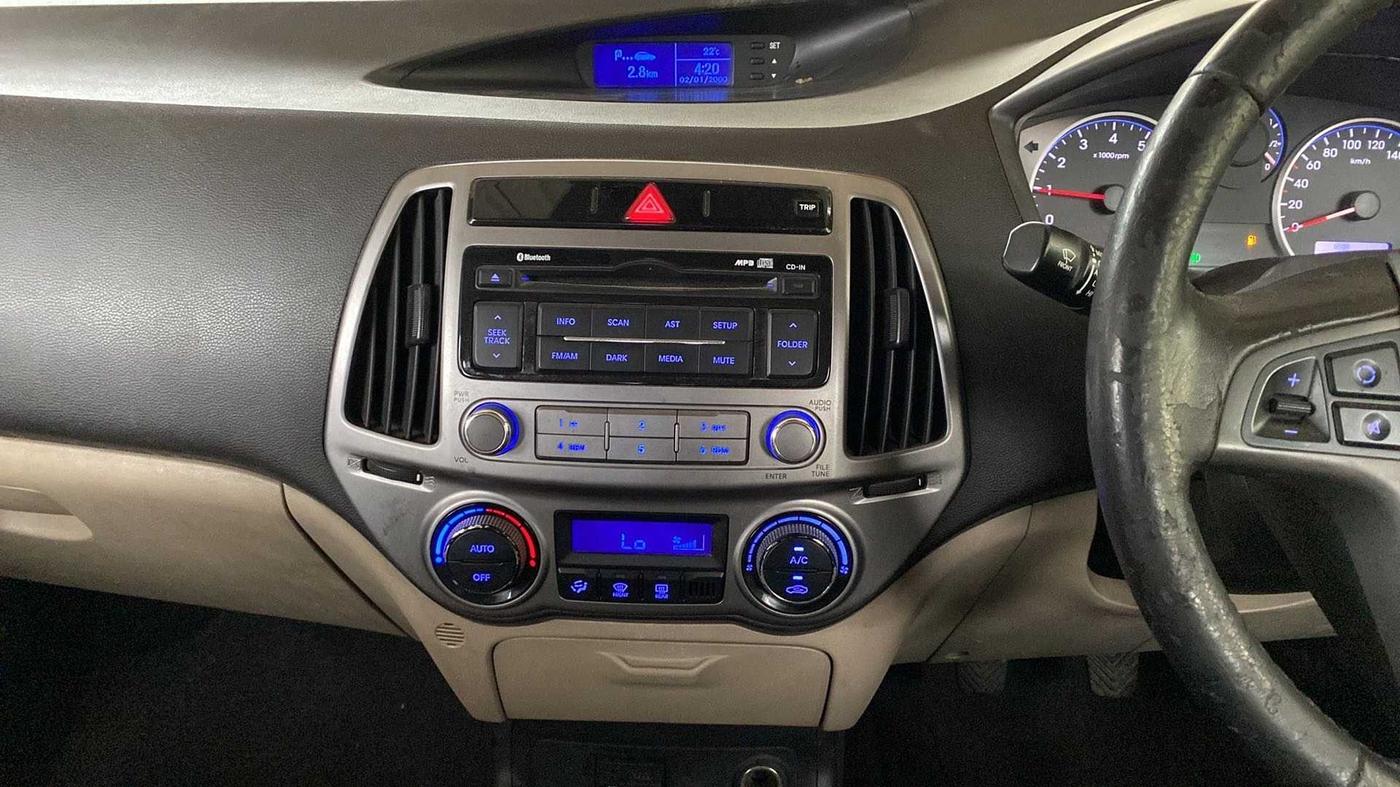 2012 Hyundai i20 SPORTZ 1.2, Petrol, Manual, 85,725 km, Air Conditioner