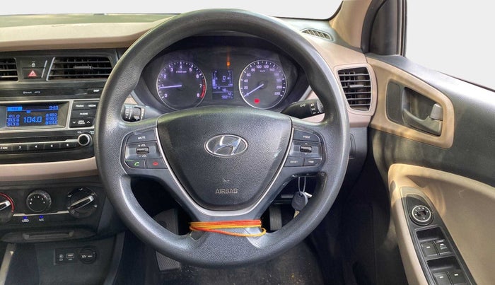 2016 Hyundai Elite i20 MAGNA 1.2, Petrol, Manual, 98,223 km, Steering Wheel Close Up