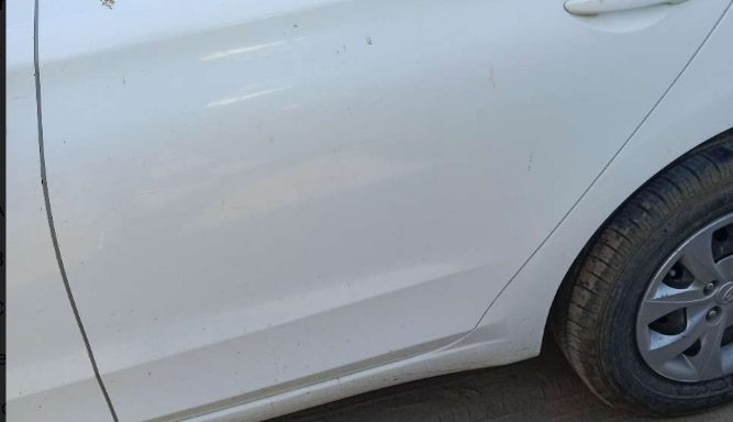 2016 Hyundai Elite i20 MAGNA 1.2, Petrol, Manual, 98,223 km, Rear left door - Minor scratches