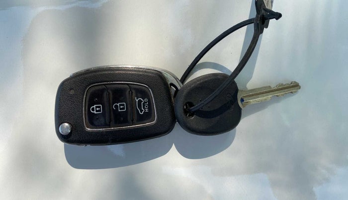 2016 Hyundai Elite i20 MAGNA 1.2, Petrol, Manual, 98,223 km, Key Close Up