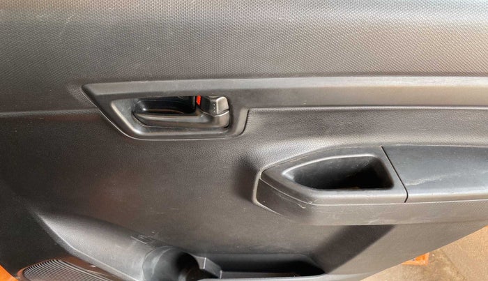2019 Maruti S PRESSO VXI+, Petrol, Manual, 17,064 km, Driver Side Door Panels Control