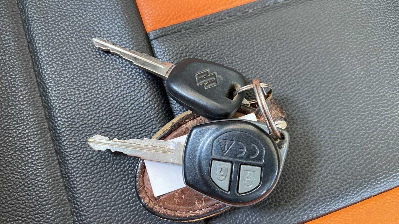 2019 Maruti S PRESSO VXI+, Petrol, Manual, 17,064 km, Key Close Up