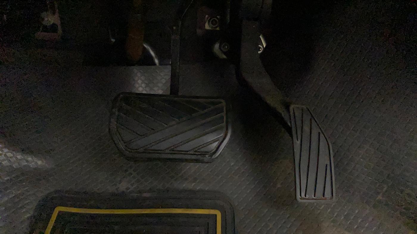 2018 Maruti Alto K10 VXI (O) AMT, Petrol, Automatic, 20,547 km, Pedals