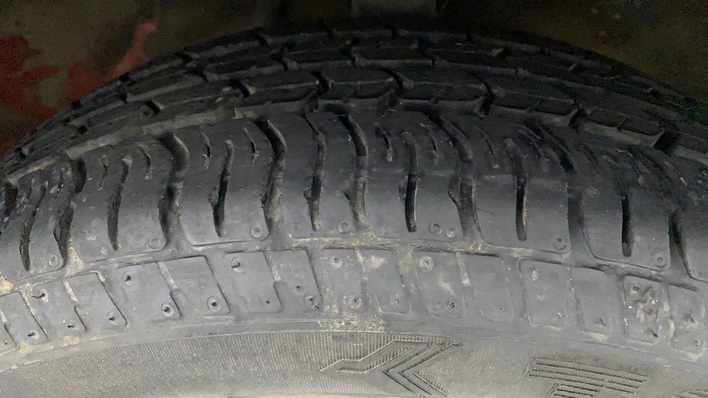 2018 Maruti Alto K10 VXI (O) AMT, Petrol, Automatic, 20,547 km, Right Front Tyre Tread