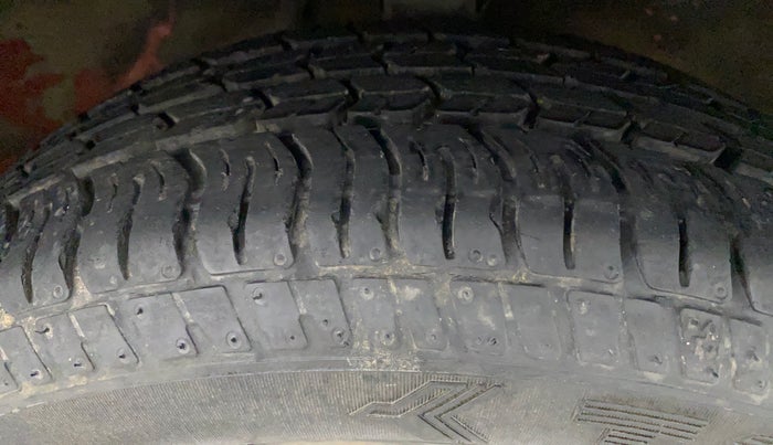 2018 Maruti Alto K10 VXI (O) AMT, Petrol, Automatic, 20,547 km, Right Front Tyre Tread