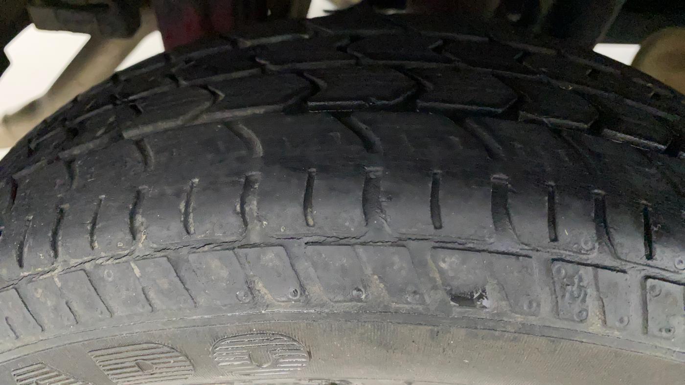 2018 Maruti Alto K10 VXI (O) AMT, Petrol, Automatic, 20,547 km, Right Rear Tyre Tread