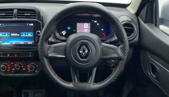 2022 Renault Kwid RXT 1.0, Petrol, Manual, 7,960 km, Steering Wheel Close Up