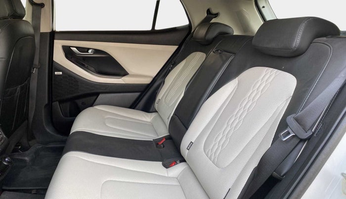 2021 Hyundai Creta SX (O) AT 1.5 DIESEL, Diesel, Automatic, 51,078 km, Right Side Rear Door Cabin
